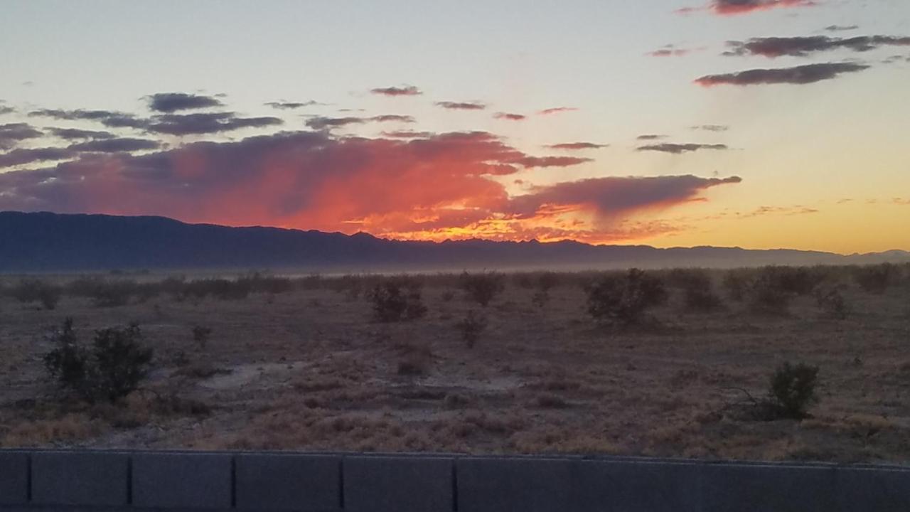Smitty'S Hideaway Hotell Twentynine Palms Exteriör bild
